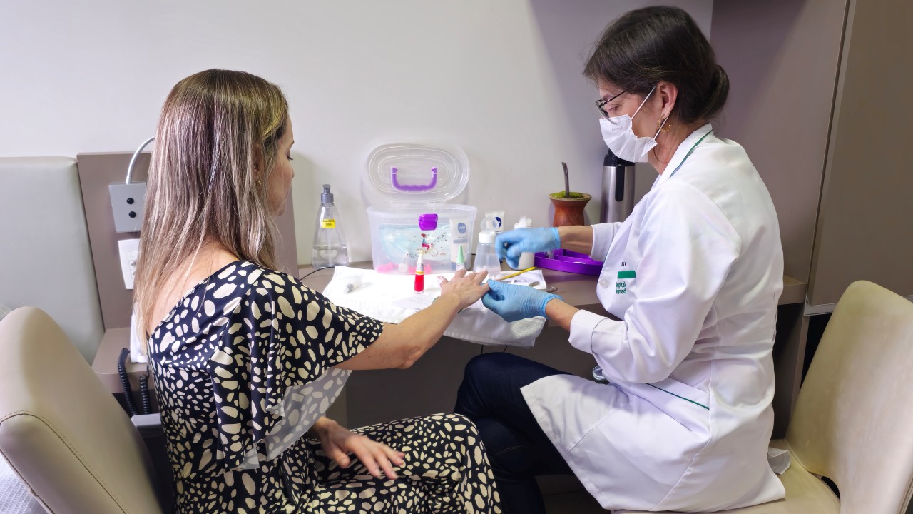 Alta humanizada: cuidados com as unhas