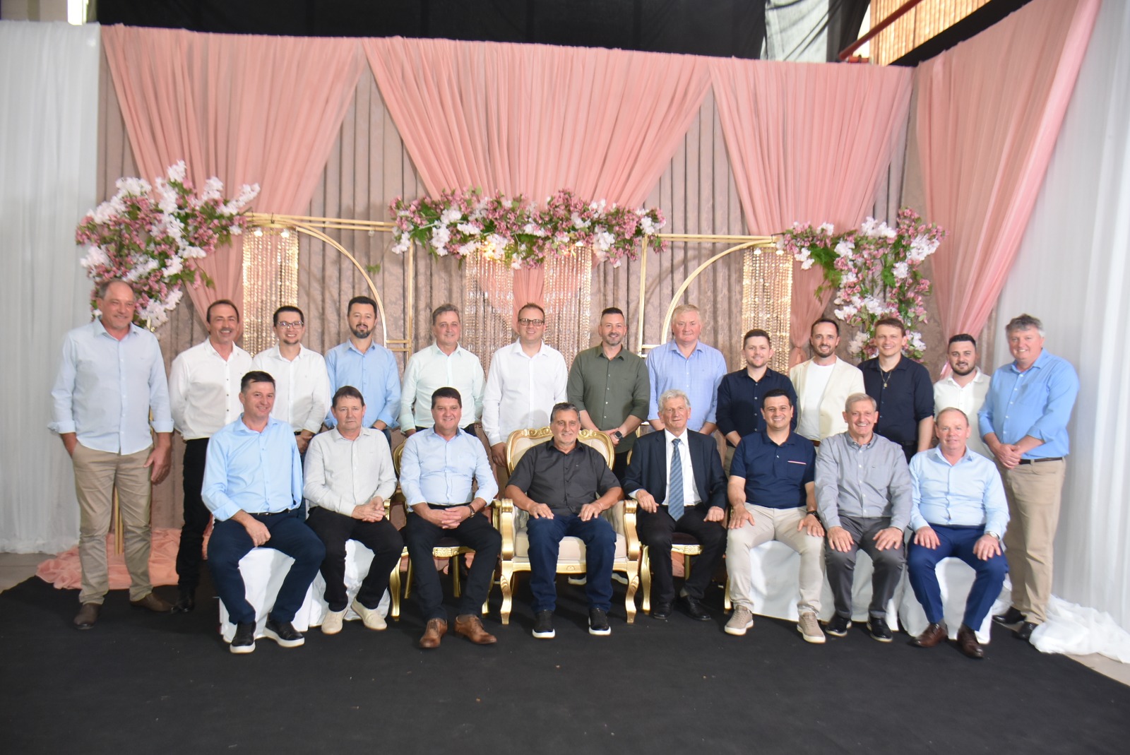 AMAU prestigia Baile Regional da Melhor Idade e celebra integração dos municípios do Alto Uruguai.jp